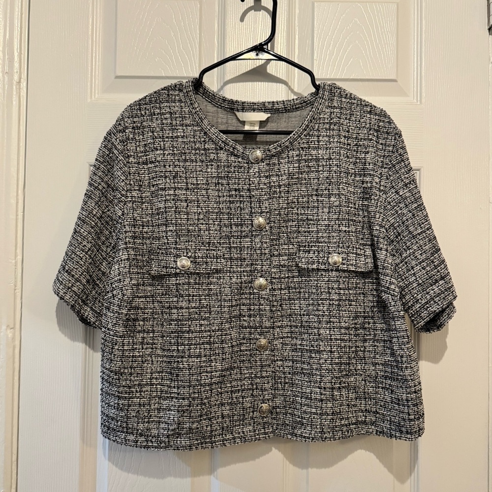 Cropped tweed style shirt
